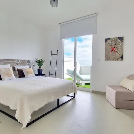 Casa Do Pico By Casas Dos Lebre *